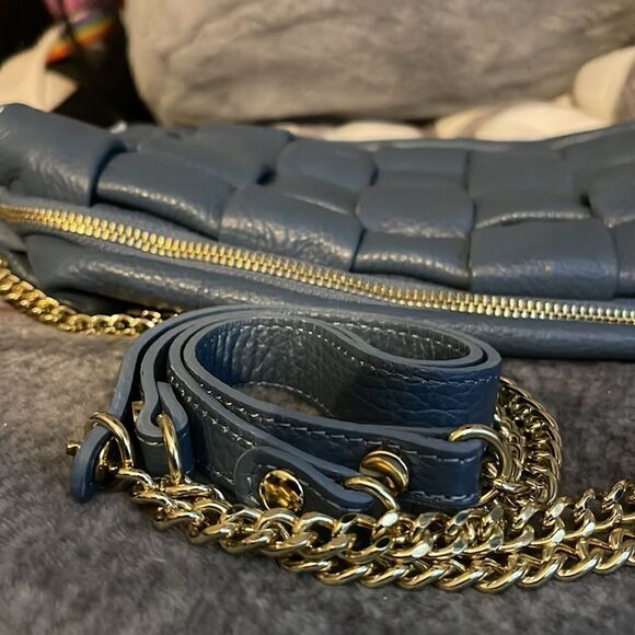 Valentina Fiore blue weave gold stud chain Italian leather shoulder bag - Picture 10 of 12